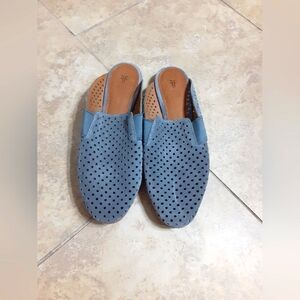 Frye Blue Gray Proforated Mulues Women's Size 8.5M